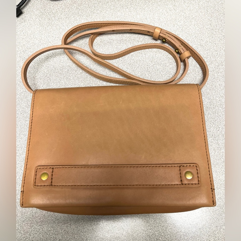 Madewell Morgan Mirrored Magnetic Beige Leather Crossbody